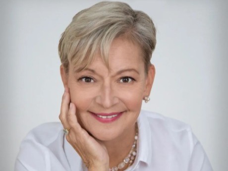 Kathryn Komsa Schmidt
